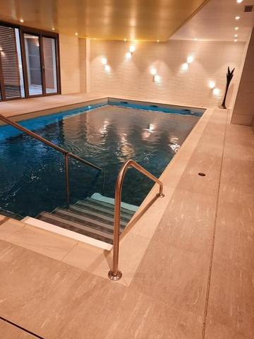 Cottage pour 6 personnes, avec vue et jardin ainsi que piscine et sauna à Saint-Quentin