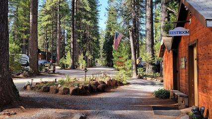 Camping for 6 Guests in Northern California, California, Picture 2