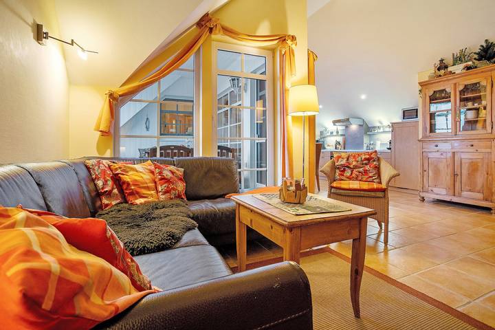 Ferienwohnung für 4 Personen, mit Balkon und Sauna