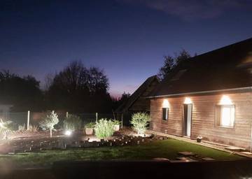 Gîte pour 6 personnes, avec terrasse et jardin à Beuzeville