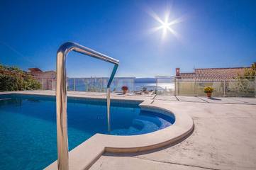Apartamento para 5 Personas en Lokva Rogoznica, Dalmacia, Foto 3
