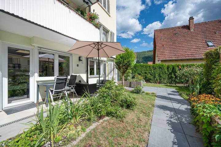 Ganze Wohnung, Apartment „Tamaras Paradies“ mit privater Terrasse, Garten und Wlan in Bad Wildbad, Nordschwarzwald
