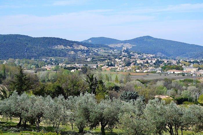 Mas de caractère avec vue sur Vaison-la-Romaine, piscine privée et clôturée. in Saint-Marcellin-lès-Vaison, Parc naturel régional du Mont-Ventoux