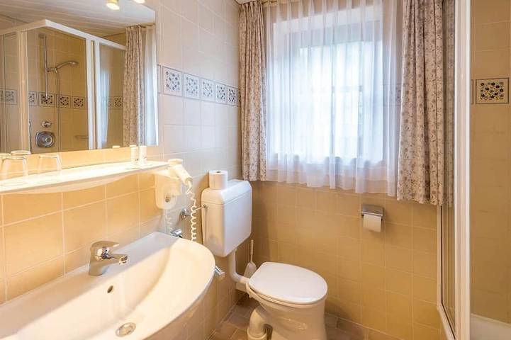 Hotel für 3 Personen, mit Sauna und Garten in Hüttschlag - 3