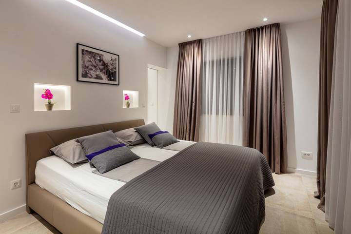 Villa pour 16 personnes, avec piscine et jardin à Sutivan - 2