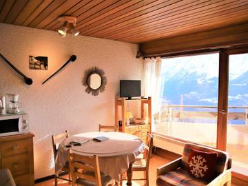 Gîte pour 4 personnes, avec balcon, animaux acceptés à Auris