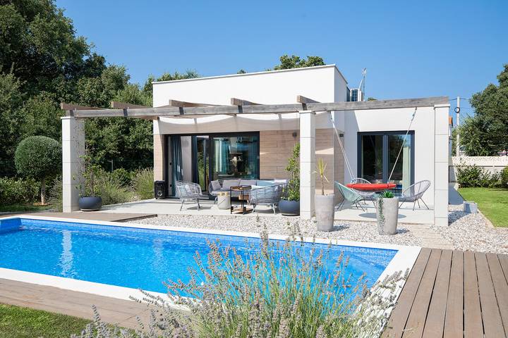 Villa für 10 Personen, mit Terrasse und Garten sowie Pool in Istrien - 3