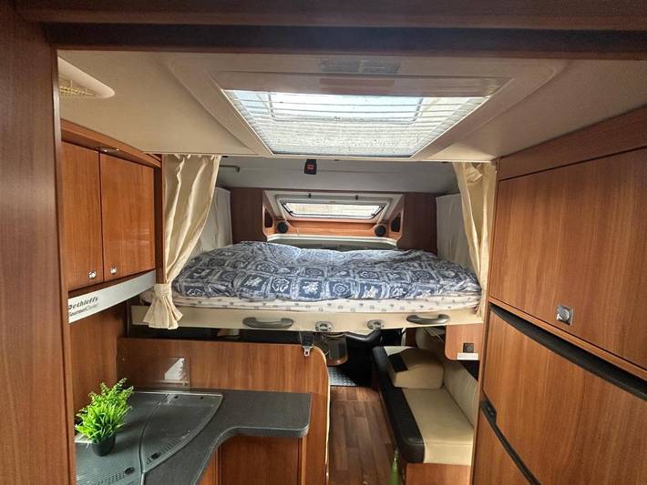 Tente pour 4 personnes, avec terrasse dans le Gard - 2