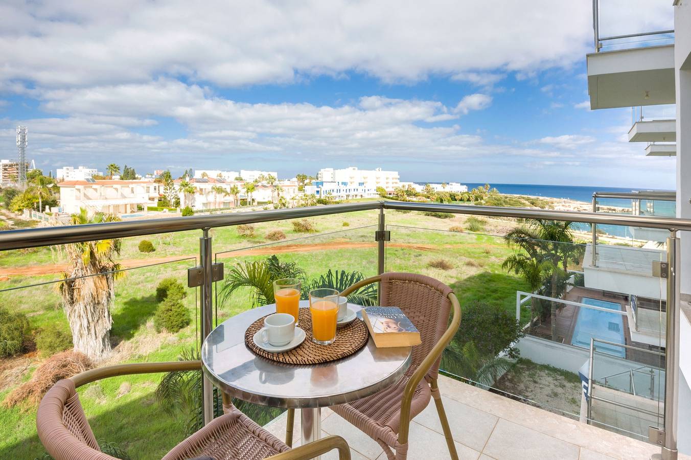 Ganze Wohnung, Ferienwohnung für 4 Personen mit Balkon/Terrasse in Protaras, Südzypern