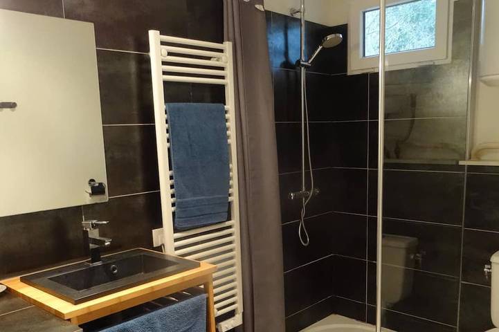 Location de vacances pour 4 personnes, avec jardin, animaux acceptés dans Plage Du Men Armor - 4