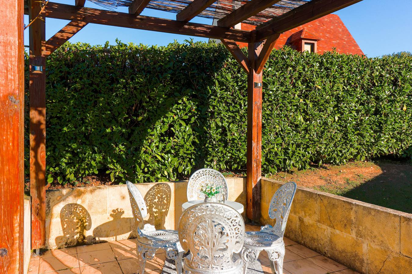 Maison de vacances 'Hyacinthe' avec piscine partagée, Wi-Fi et climatisation in Castelnaud-la-Chapelle, Périgord Noir