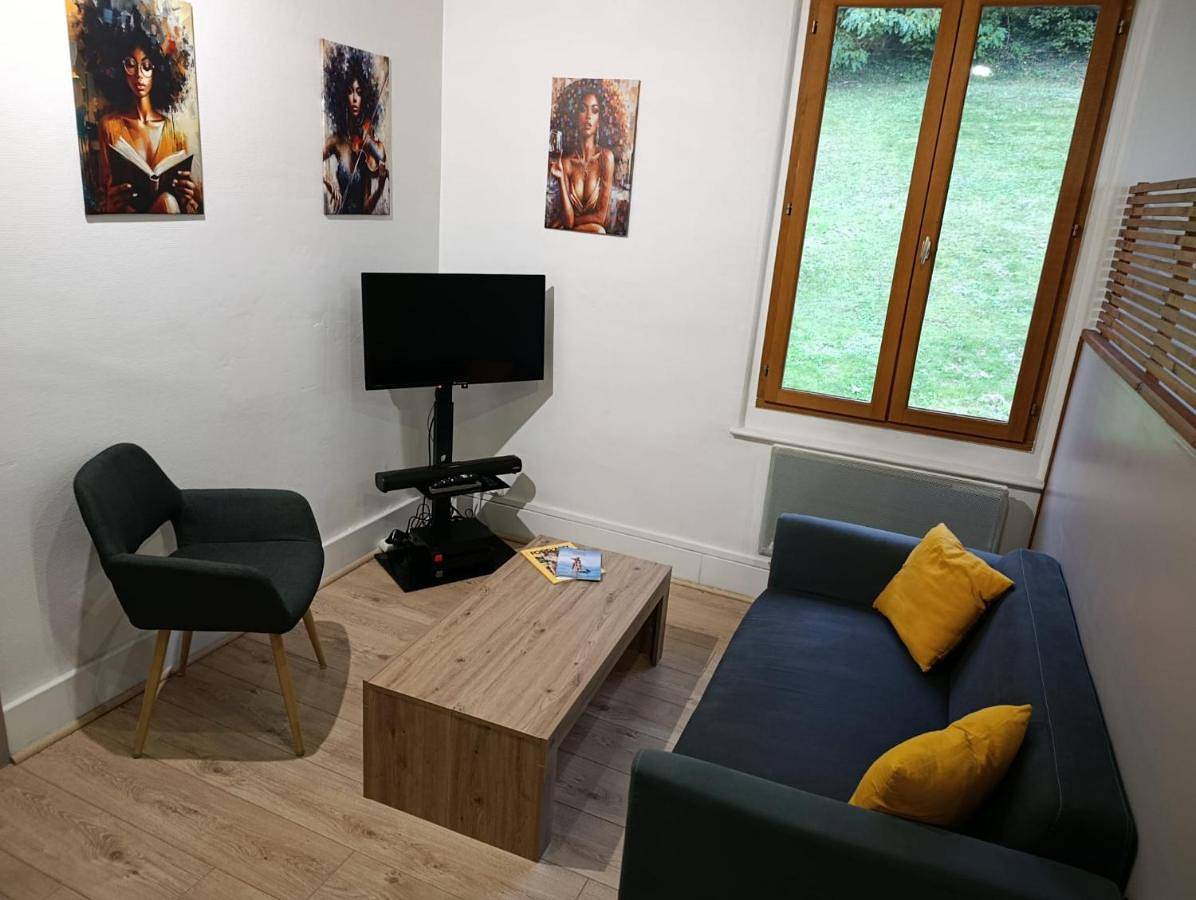 Appartement entier, One-Bedroom Apartment in Publier, Région de Thonon-les-Bains