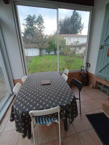 Gîte pour 6 personnes, avec jardin, animaux acceptés à Aussillon