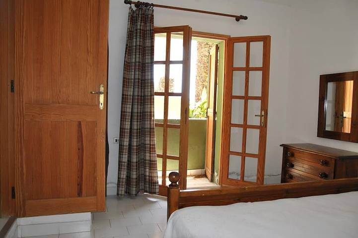 Last-Minute-Angebot Villa in der Nähe des Meeres Porto sa Ruxi-Residenz mit Pool in Porto Sa Ruxi, Villasimius