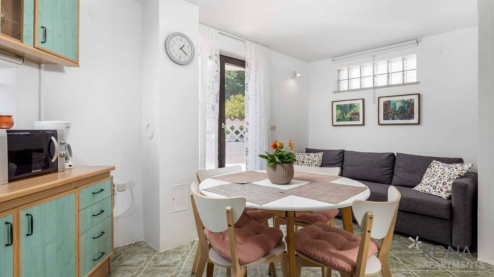 Appartamento vacanze a Peroj a partire da 111€ a notte