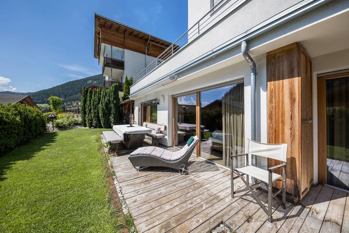 Apartamento inteiro, Apartamento 'Residence Latemarblick' com vista para a montanha, terraço privado e acesso Wi-Fi in Nova Levante, Dolomiti Superski