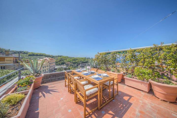 Holiday apartment for 2 people, with balcony/terrace and pool - 1