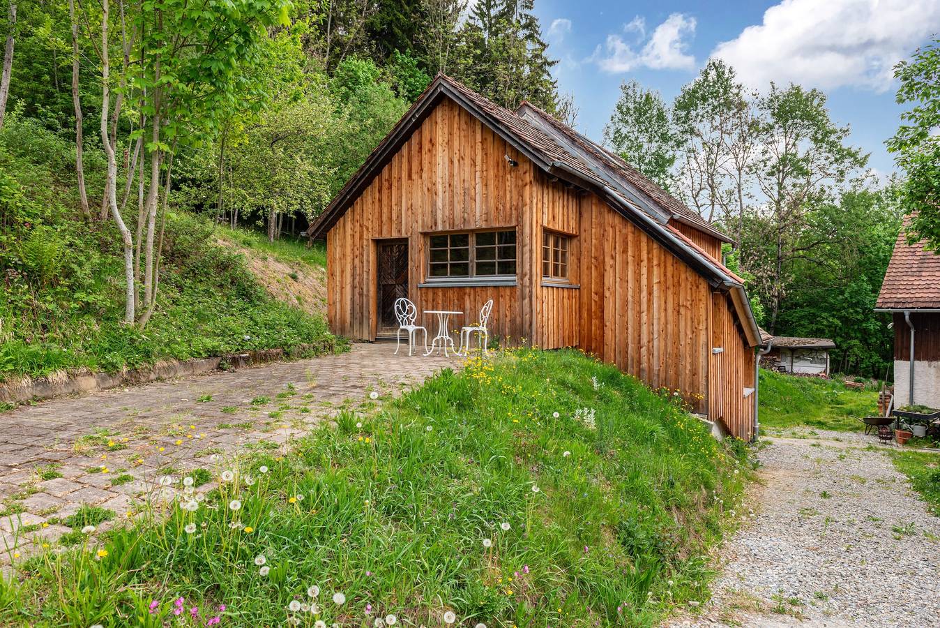 Ganze Wohnung, Kachelofenstüble im Häusle - Ferienwohnung Hofgut Heiligenberg in Heiligenberg, Region Bodensee-Oberschwaben