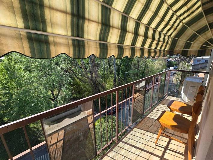 Apartamento de vacaciones para 6 personas, con jardín además de balcón y vistas - 1