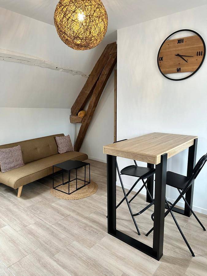 Gîte pour 2 personnes, avec balcon, adapté aux familles à Saint-Aquilin-de-Pacy - 2