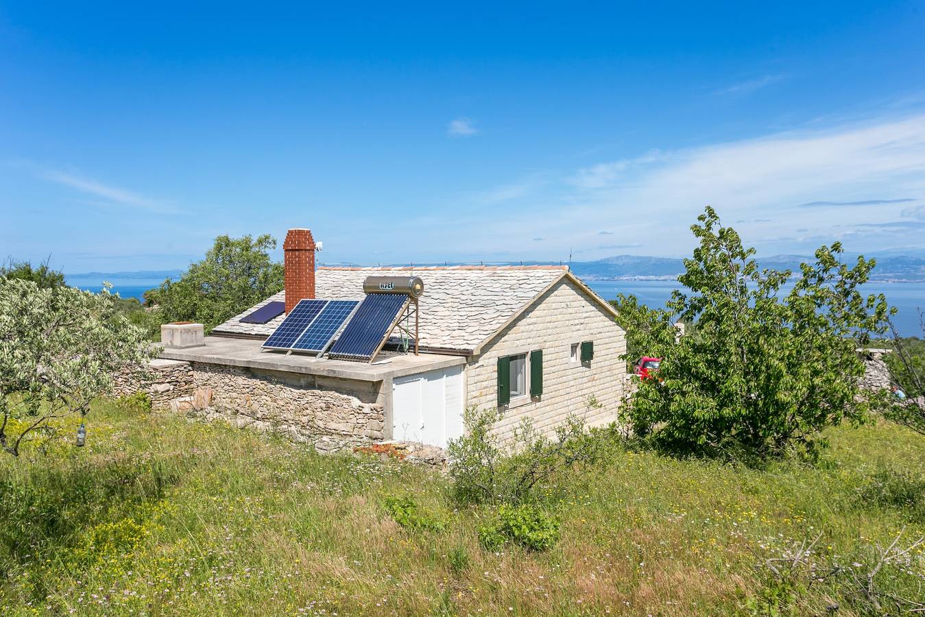 Casa de una habitación con terraza y vista al mar Supetar, Brac K-17330 in Supetar, Brac