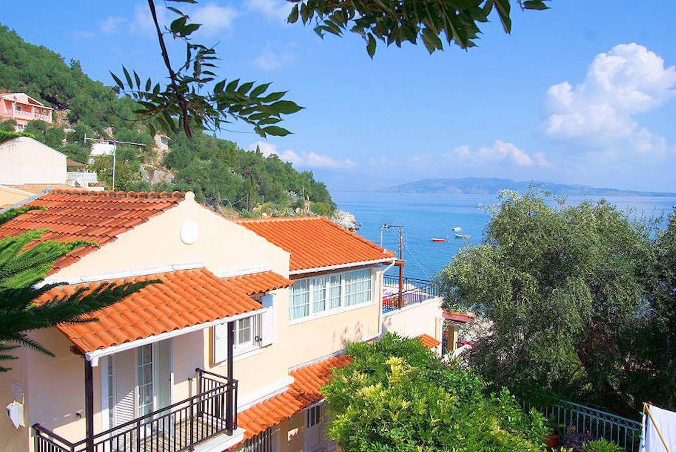 Διαμερίσματα Διακοπών για 4 Άτομα σε Κατάβολο, Κέρκυρα