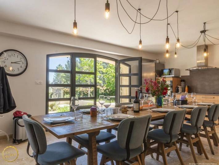 Duplex Apartment in Paradou, Arles en omgeving