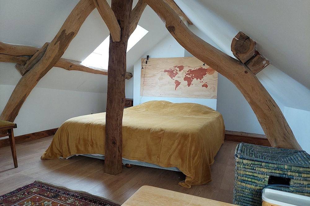 Retraite Champêtre avec Home Cinéma et Verger Libre Cueillette, près de la Loire et des Châteaux in Gémigny, Vallée de la Loire