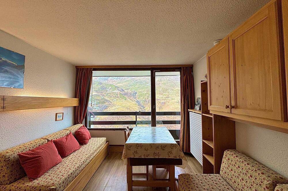 Entire apartment, Studio Ski-in/Ski-out, pet-friendly, 2 persons in Les Menuires, Saint-Martin-de-Belleville