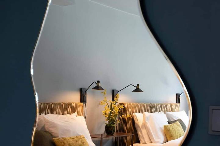 Six Boutique Hotel - Deluxe Vierbettzimmer in Haarlem, Niederländische Nordsee