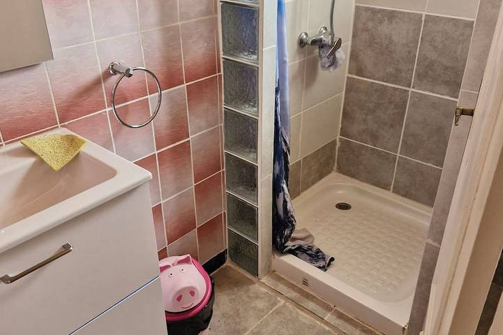 Location de vacances pour 6 personnes, animaux acceptés à Chalmazel - 3