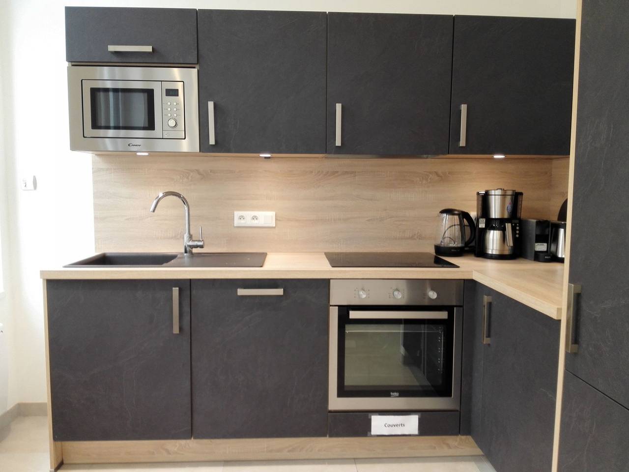 Appartement entier, Privathof Barbecue Stadtzentrum Voltaire in Saint-Quentin, Aisne