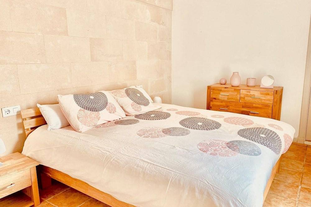 Villa with direct access to Cala n'Brut in Noria Riera, Es Castell