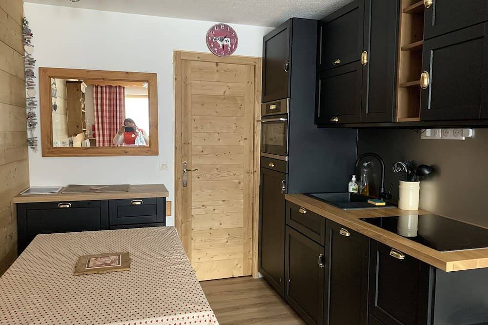 Appartamento intero, Appartamento di 2 locali 5 Persone ai piedi delle piste in Morzine, Les Portes du Soleil