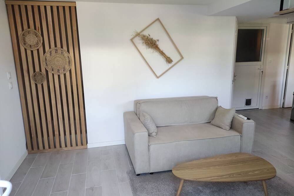 Entire apartment, Apartment with garden in Poitiers, Vienne