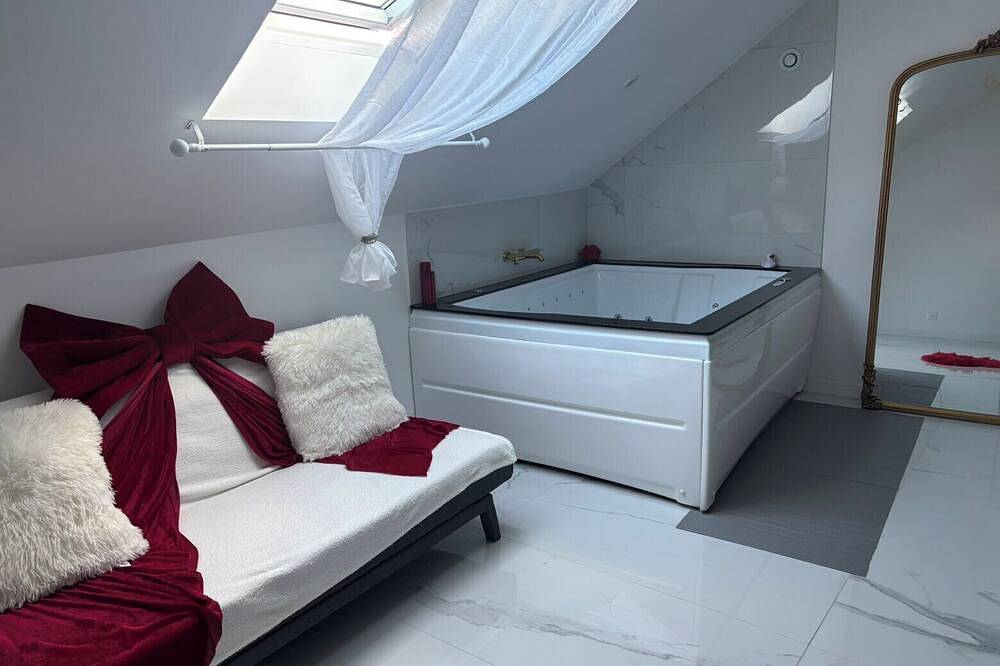 A break for two on the banks of the Don Valley in Guémené-Penfao, Châteaubriant und Umgebung