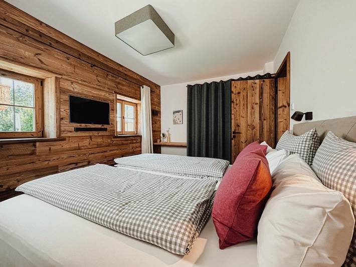 Ferienhaus für 7 Personen, mit Sauna und Pool sowie Garten und Ausblick in Bayrischzell - 3