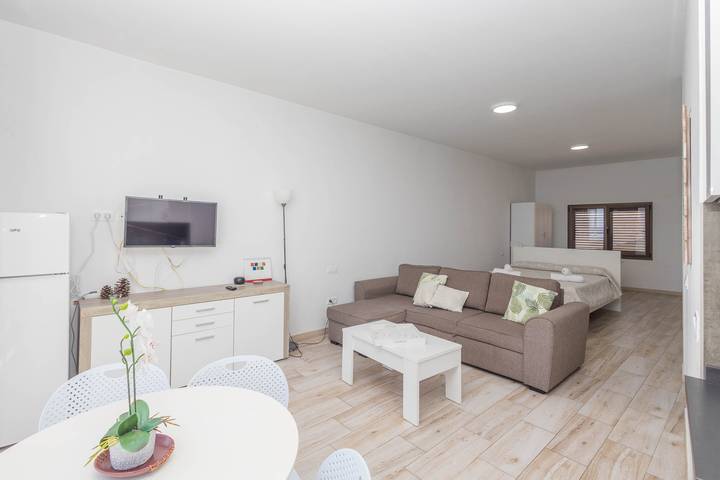 Ganzes Studio, PentHouse Loft - Terrace & Natural Pool in Playa Punta del Clavo (Gáldar), Gáldar