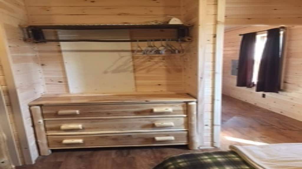 Kabine Nr. 1 von 4 im Oak Park Marina in der wunderschönen Sodus Bay! Hochzeiten & Urlaub in Ontariosee