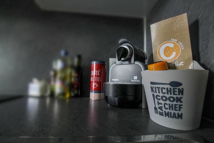 Gîte pour 4 personnes, avec vue ainsi que jardin et piscine, animaux acceptés à Souraïde - 4