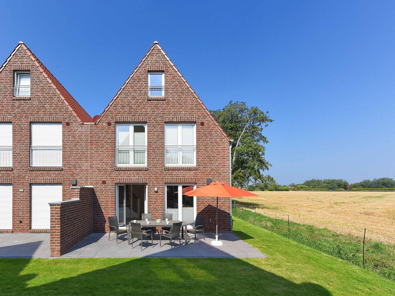 Ferienhäuser Nordseetherme - Ferienhaus Schwalbennest in Bensersiel, Esens