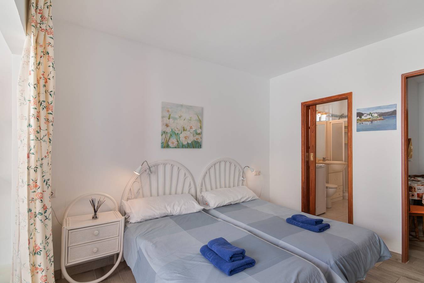 Estudio entero, Estudio de vacaciones 'Vista Piscina' con piscina compartida, jardín compartido y Wi-Fi in San Agustín , San Bartolomé de Tirajana