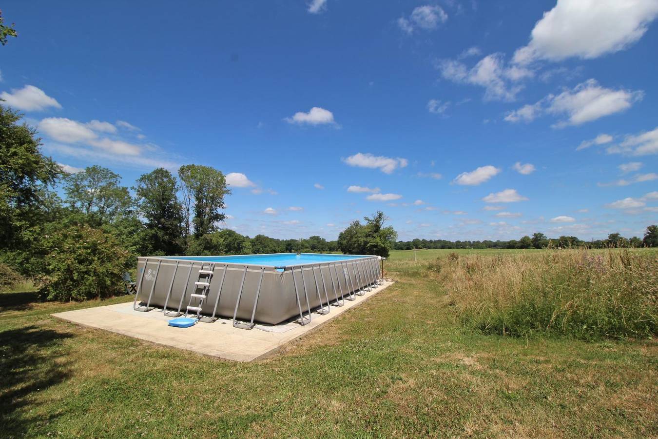 Le Puy de Saint Jean in Saint-Léger-Magnazeix, Région de Bellac