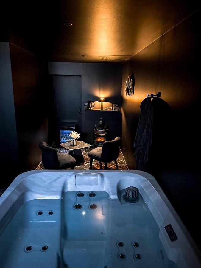 Maison de vacances pour 2 personnes, avec Jacuzzi et Terrasse à Nivillac