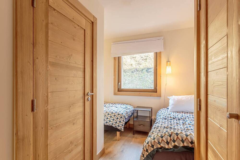 Ganze Wohnung, Gemütliches Duplex mit Pool und Spa, direkt an der Piste in Arc 1600, Bourg-Saint-Maurice