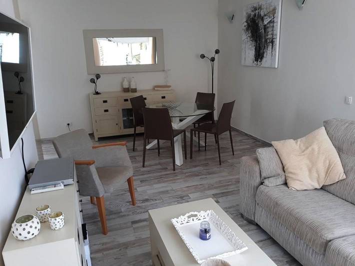 Vakantieappartement voor 2 personen, with zwembad and tuin as well as uitzicht in Las Galletas