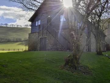 Holiday Rental for 4 People in Powys, Mid-Wales, Photo 1