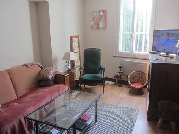 Appartement de vacances entier, Chez Annie Chambre chez l'habitant in Distré, Vallée de la Loire