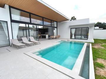 Gîte pour 2 personnes, avec jardin et piscine ainsi que terrasse et vue dans Koh Samui