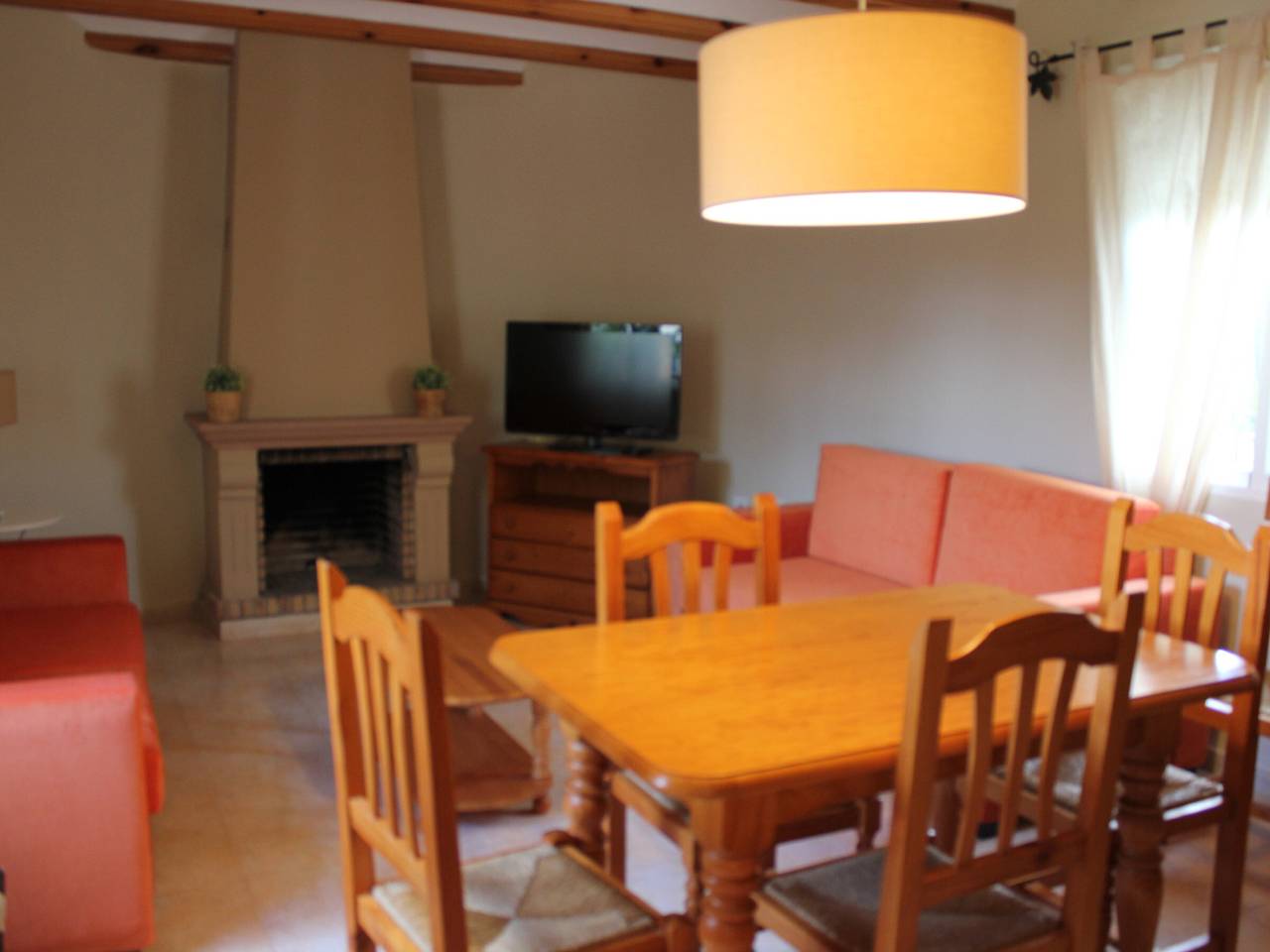 Villa confortable avec piscine et climatisation à Denia in Almadrava, Costa Blanca